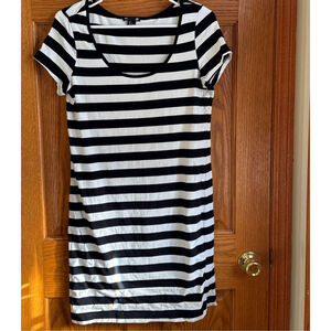 Women's H&M Basic Black & White Striped Short Sleeve Tee Size L